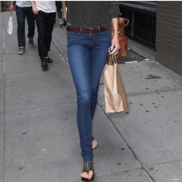 Skinny Jeans with raw hem by FRAME Size 28. - Picture 2 of 12